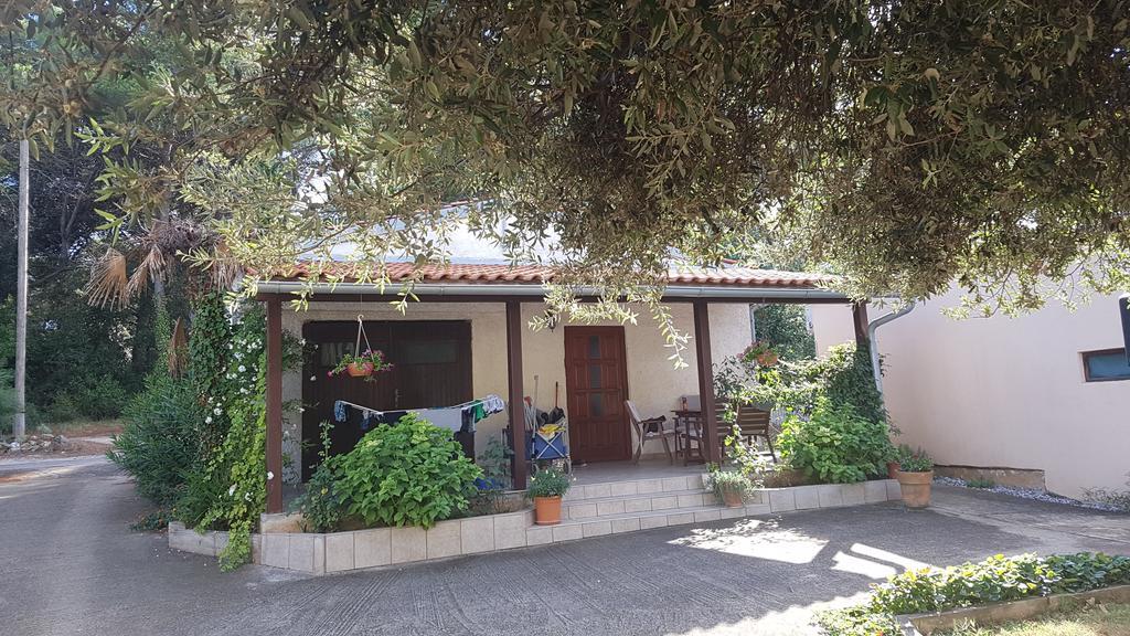 Apartment Ecio Banjole Exterior photo